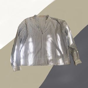 Womens everlane top size 2